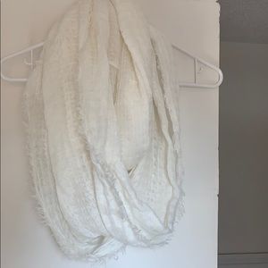 Infinity scarf